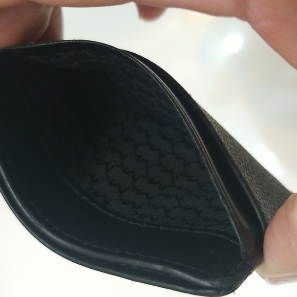 Mk card holder - Picture 3 of 3